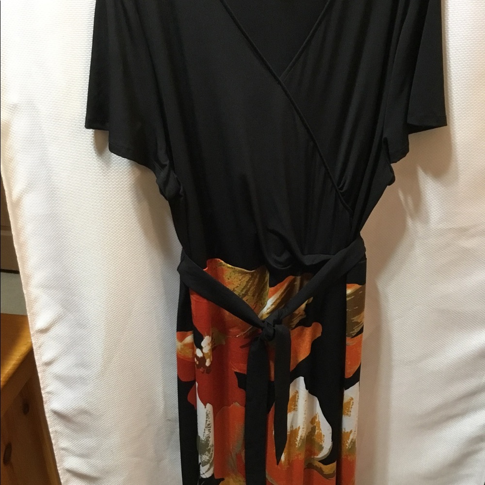 Avenue 26/28 Belted Dress EUC